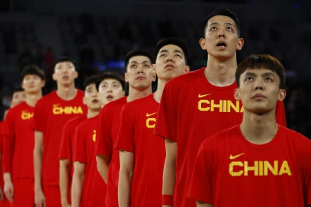 中国男篮出访队伍中多人核酸检测阳性 紧急征调部分球员